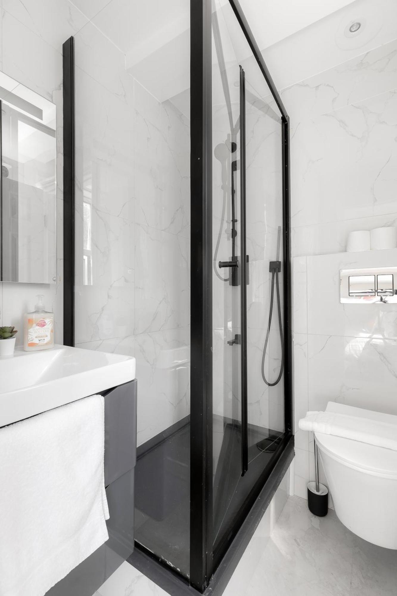 Two Bedroom Apartment Near Hyde Park And Oxford Street London Exterior foto